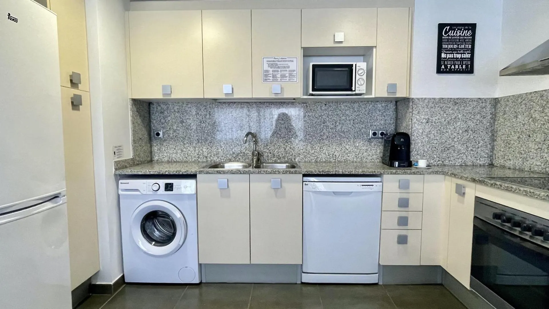 Darsena B 1-2 Apartment L'Estartit Spain
